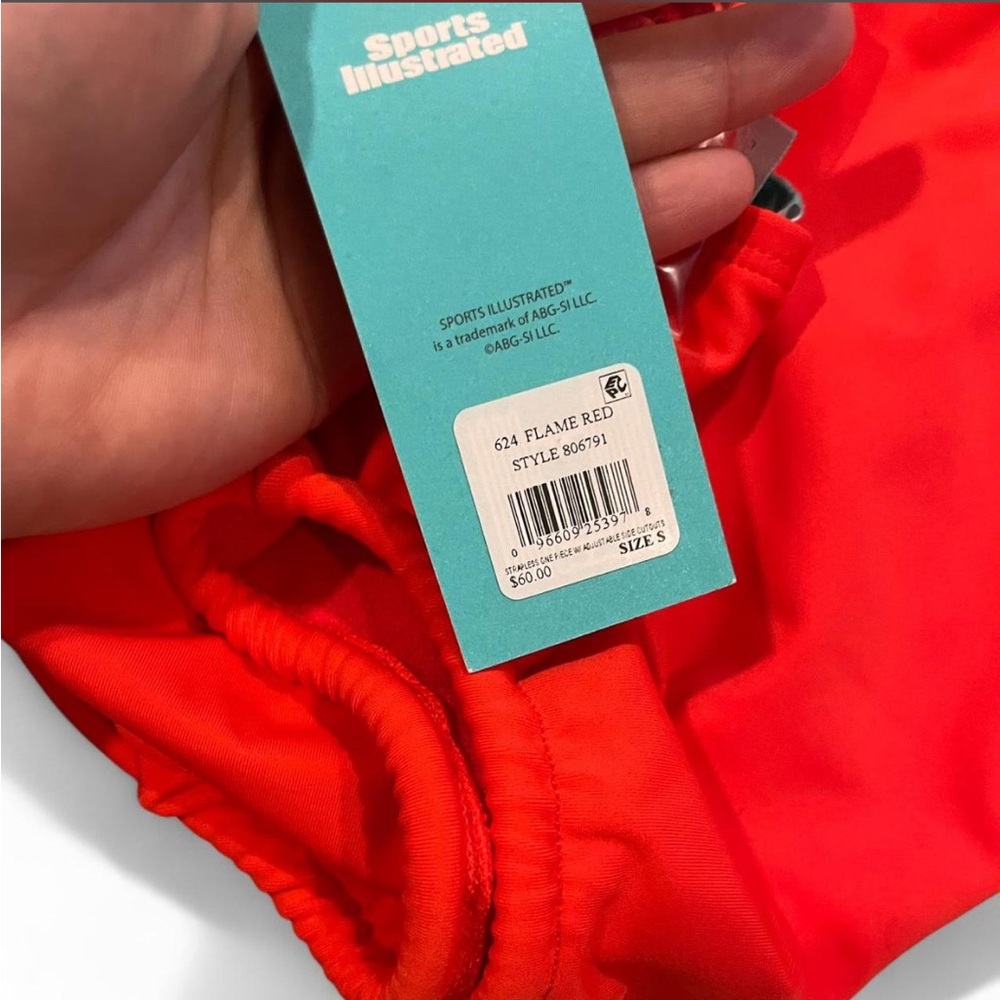 NWT Sports Illustrated red cut out one piece swimsuit - Picture 6 of 10